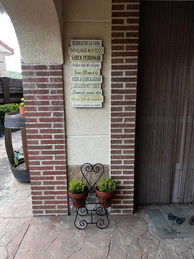 Casa Rural La Chistera Ávila Kültér fotó